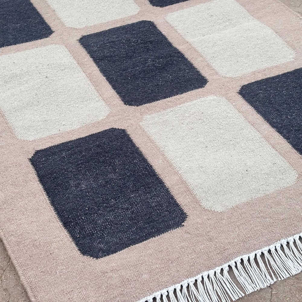 Handmade Wool Multicolor Vintage Dhurrie For Living